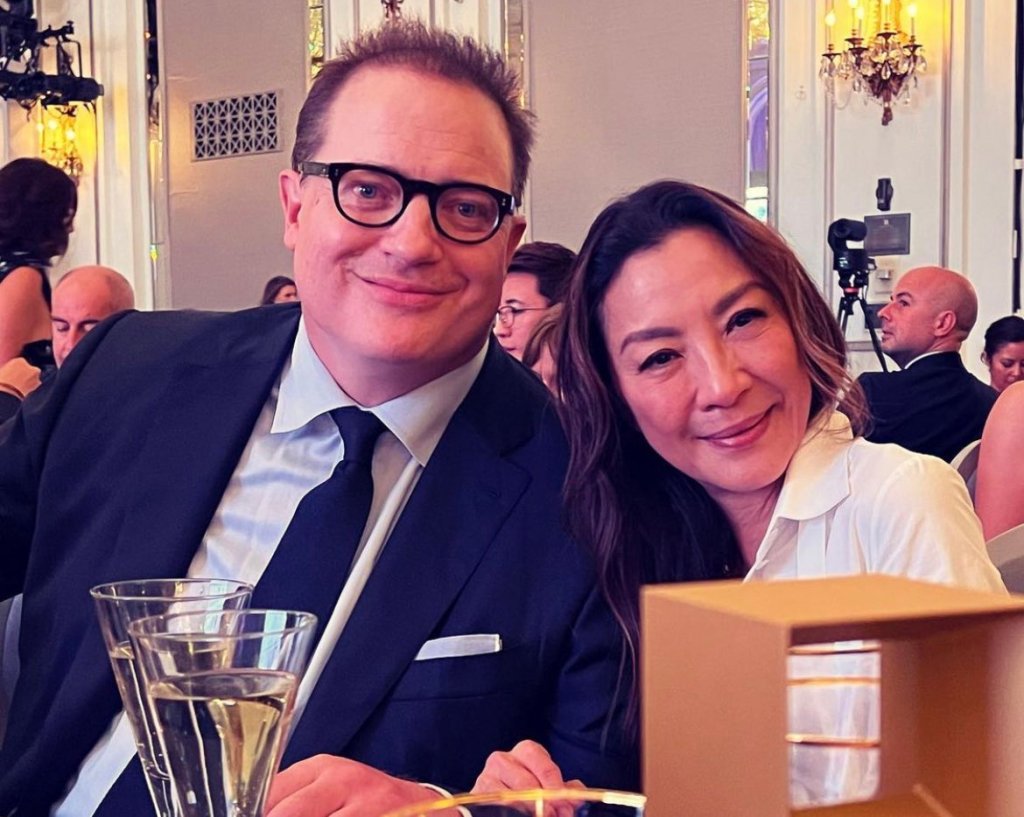 Brendan Fraser e Michelle Yeoh são homenageados no Festival de Toronto&nbsp;#TIFF2022