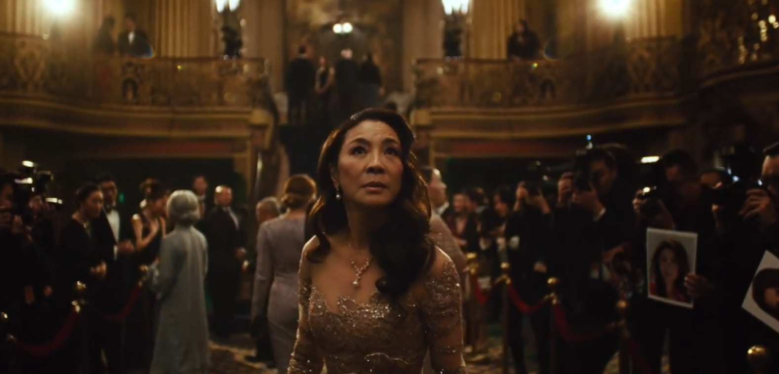 Michelle Yeoh será homenageada por sua atuação em “Tudo em Todo Lugar ao Mesmo Tempo”